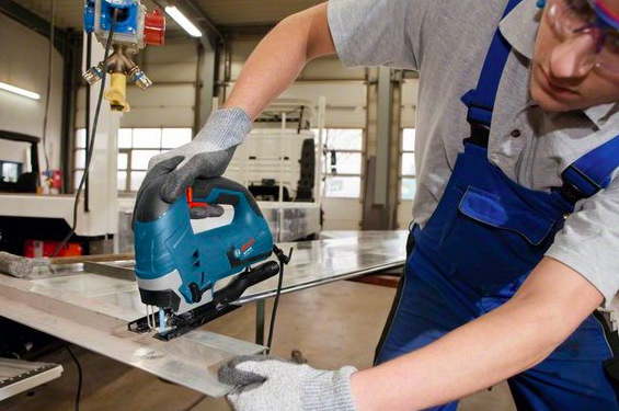 Priamočiara píla Bosch Professional GST 90 BE Píla priamočiara Bosch GST 90 BE