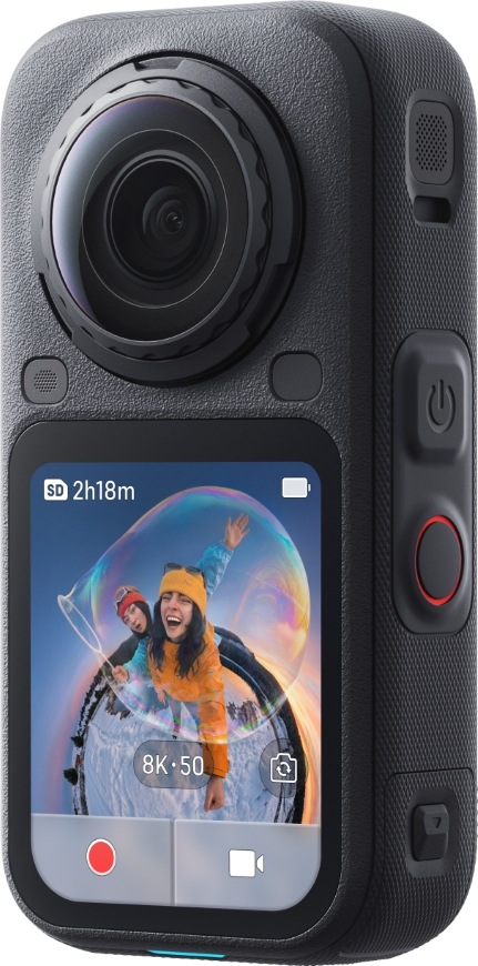 Outdoorová kamera Insta360 X6 v balení Essentials Bundle, čierna farba