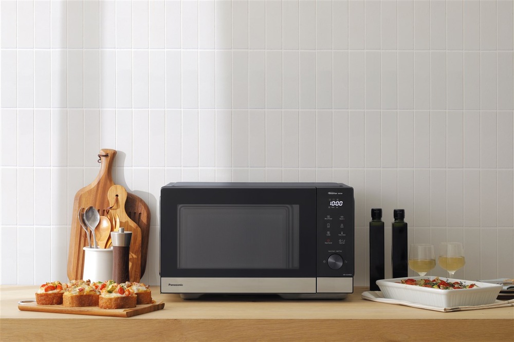 Mikrovlnná rúra Panasonic NN-GD38QSEPG sivá Mikrovlnná rúra Panasonic NN-GD38QSEPG sivá