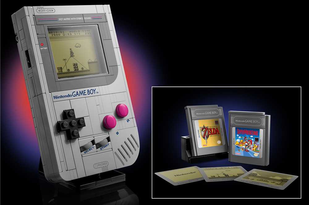 Stavebnica LEGO® Super Mario™ 72046 Game Boy™ Model dopĺňajú tlačidlá A a B, +Control Pad, SELECT a START, nastavenie kontrastu a hlasitosti aj slot na Game Pak