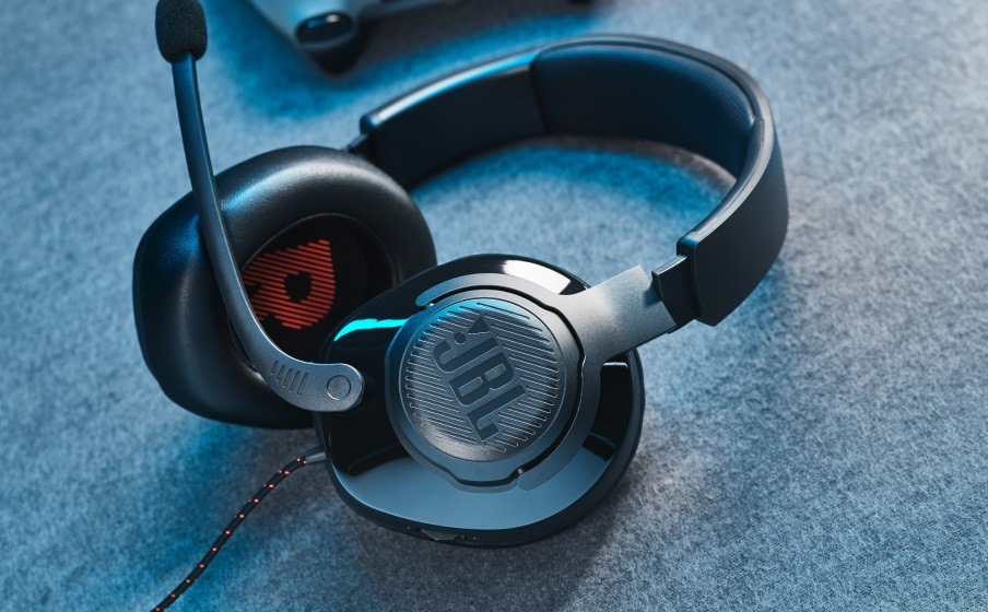 Headset JBL Quantum 200 čierny