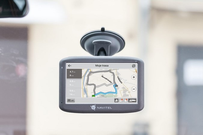 Navigačný systém GPS NAVITEL E505 MAGNETIC čierna Navigačný systém GPS NAVITEL E505 MAGNETIC čierna