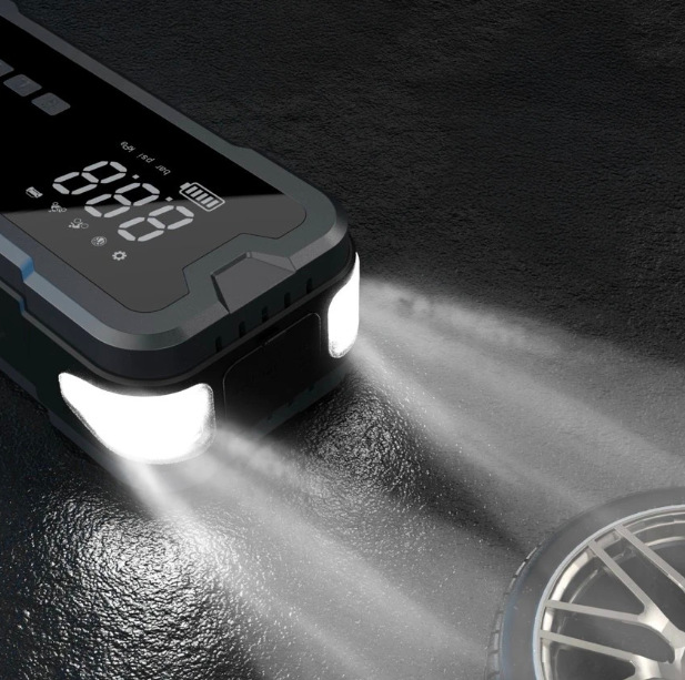 Nabíjačka/Štartovací box Mobile Origin CA01 čierny Detail LED svietidla štartovacieho boxu Mobile Origin CA01 pri osvetlení priestoru pri vozidle