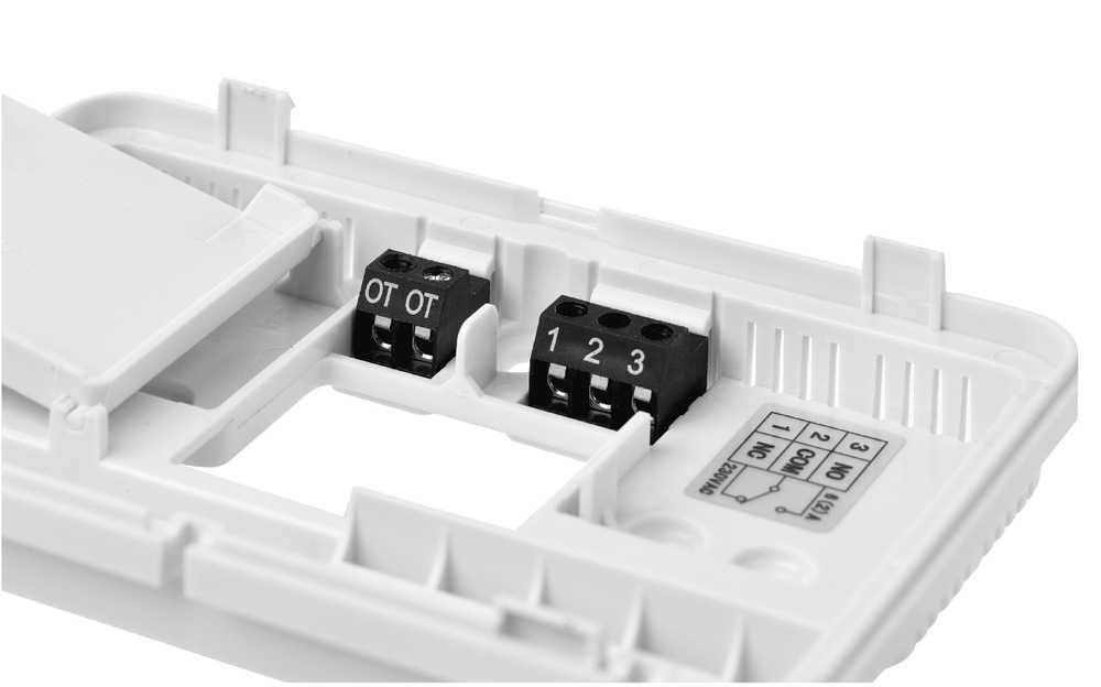 Termostat EMOS izbový, programovateľný, drôtový, OpenTherm, P5606OT Termostat EMOS izbový, programovateľný, drôtový, OpenTherm, P5606OT