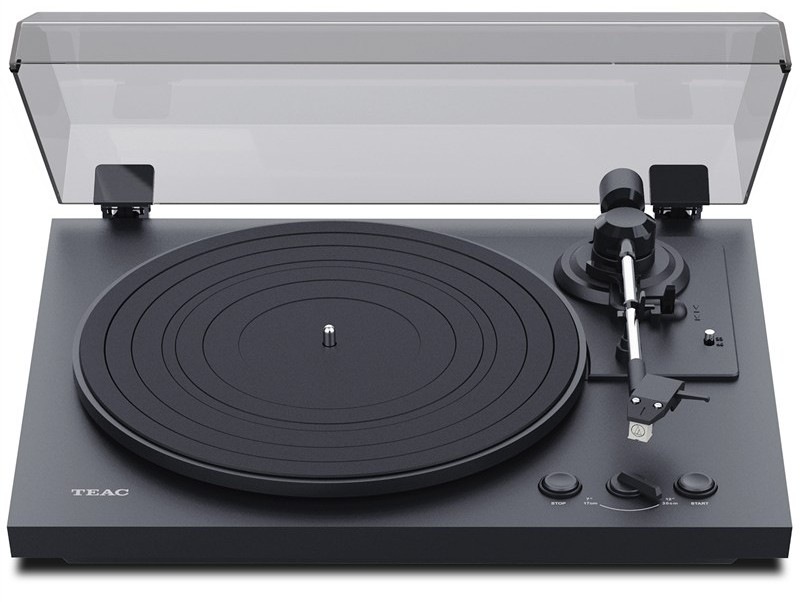 Gramofón Teac TN-175 disponuje remienkovým pohonom pre plynulý a tichý chod
