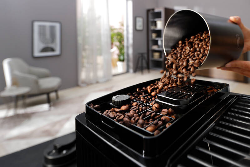 Espresso De'Longhi ECAM 220.21 B Magnifica Štart