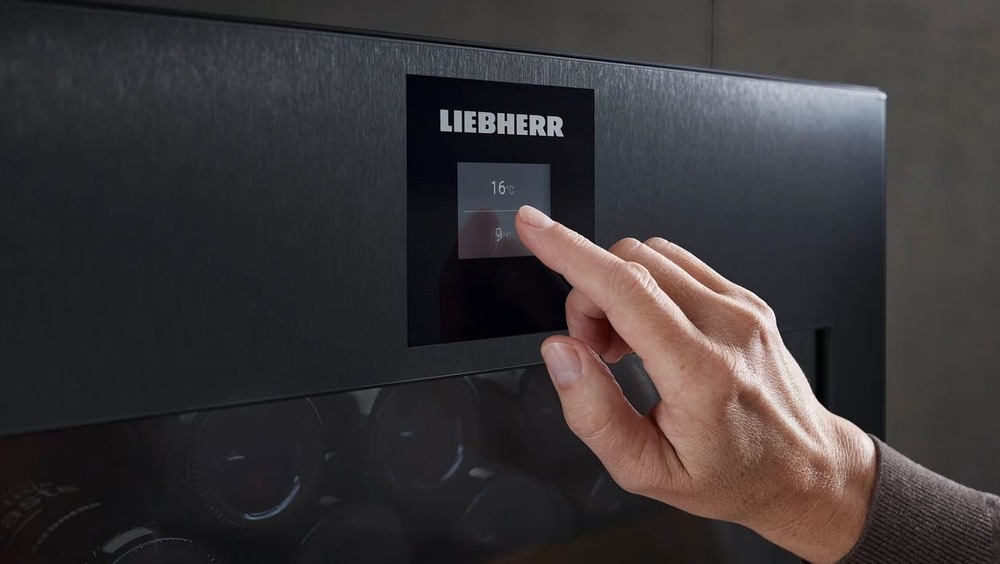 Vínotéka Liebherr Vinidor WPbsi 5052 čierna Vinotéka Liebherr WPbsi 5052″ width=