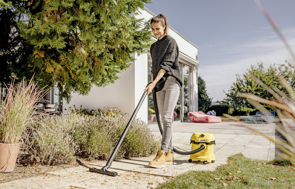 Viacúčelový vysávač Kärcher WD 2 Plus V-12/4/18 https://www.karcher.cz/cz/dum-a-zahrada/viceucelove-vysavace/vysavace-na-suche-a-mokre-vysavani/wd-2-plus-16280000.html