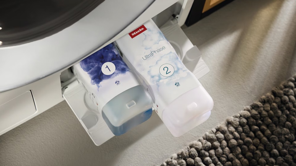 Miele UltraPhase 2 vložený do práčky velde Miele UltraPhase 1″ width=