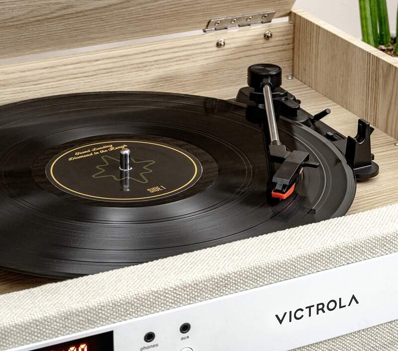 Gramofón Victrola VTA-820SB Century hnedý/béžový Gramofón Victrola VTA-820SB Century hnedý/béžový