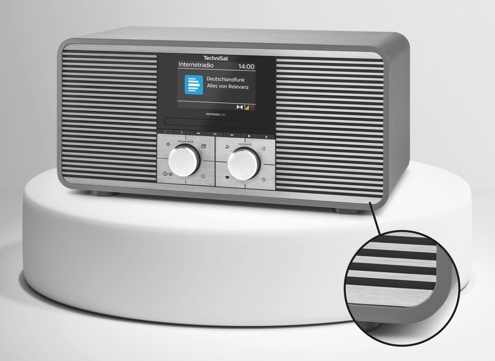 Internetový rádioprijímač s DAB+ Technisat DIGITRADIO 425 čierny/strieborný TechniSat DIGITRADIO 425 ťaží aj z nadčasového dizajnu