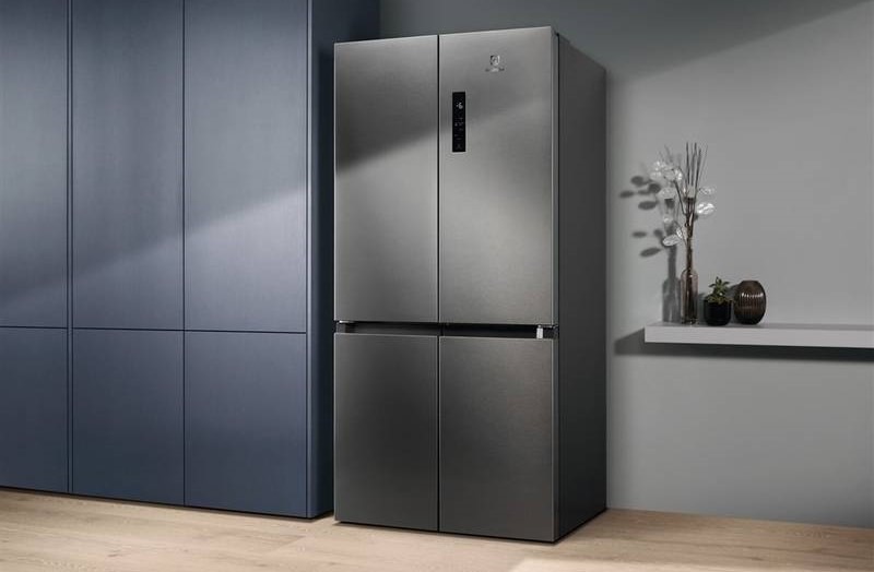 Americká chladnička Electrolux ELT9VE52U0 nerez Americká chladnička Electrolux ELT9VE52U0 nerez