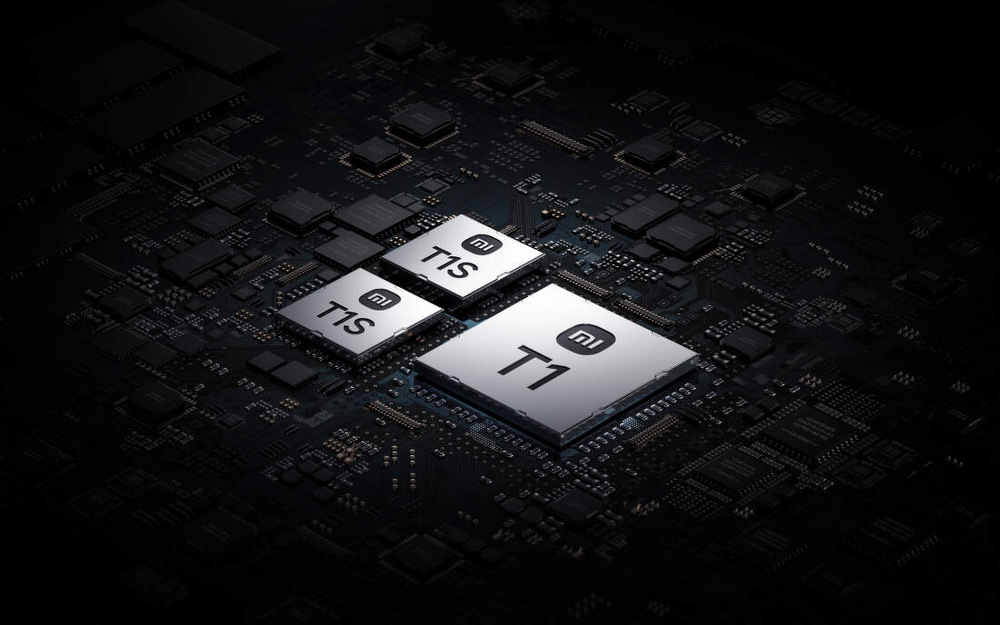 Mobilný telefón Xiaomi 15 Ultra 5G 16 GB / 512 GB strieborný