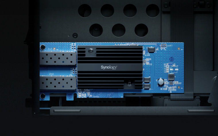Sieťové úložisko Synology DiskStation DS1823xs+ čierne Synológia DiskStation DS1823xs+