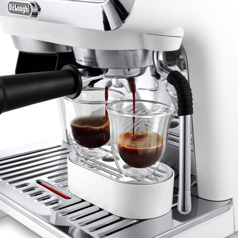 Pákový kávovar De'Longhi La Specialista ARTE EC9155.W
