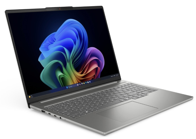 Notebook Lenovo IdeaPad Pro 5 16AKP10 sivý Notebook Lenovo IdeaPad Pro 5 16AKP10 z ľavého uhla s viditeľnými bočnými portami