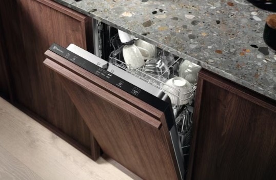 Umývačka riadu Electrolux 700 FLEX MaxiFlex EEM48320L