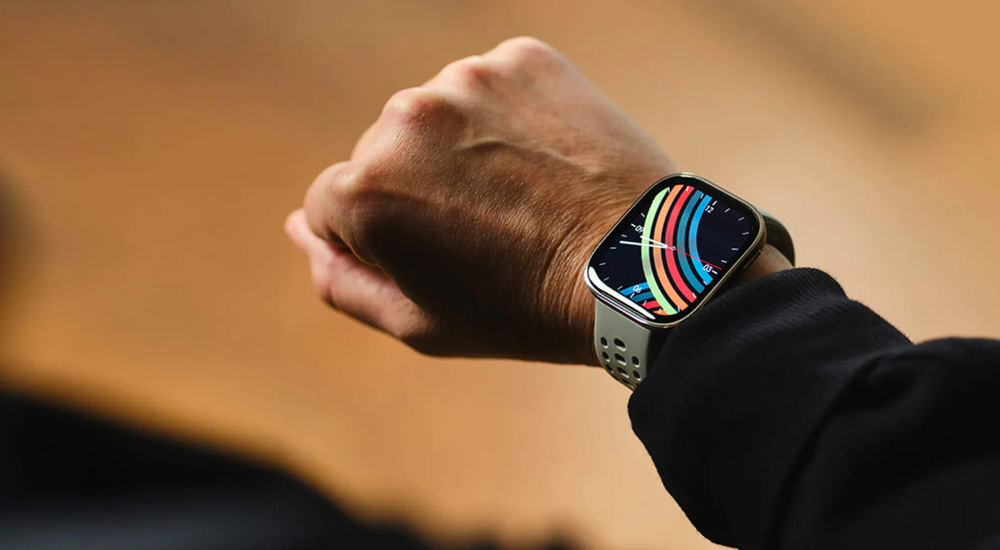 Inteligentné hodinky Amazfit Bip 6 strieborné/sivé