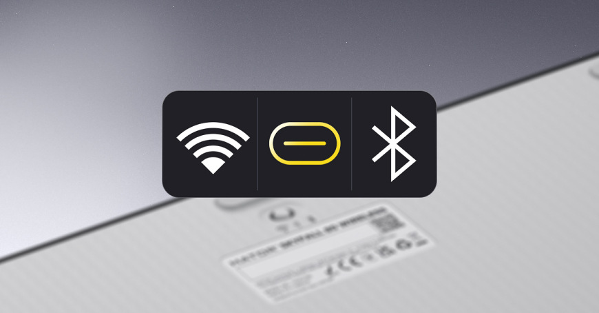 Spodná časť klávesnice HATOR Skyfall Wireless so symbolmi troch režimov pripojenia