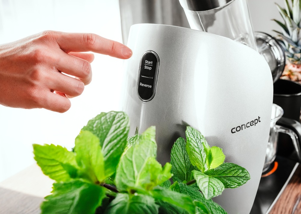 Odšťavovač Concept LO7250 Nutriboost čierny Odšťavovač Concept LO7250 Nutriboost čierny
