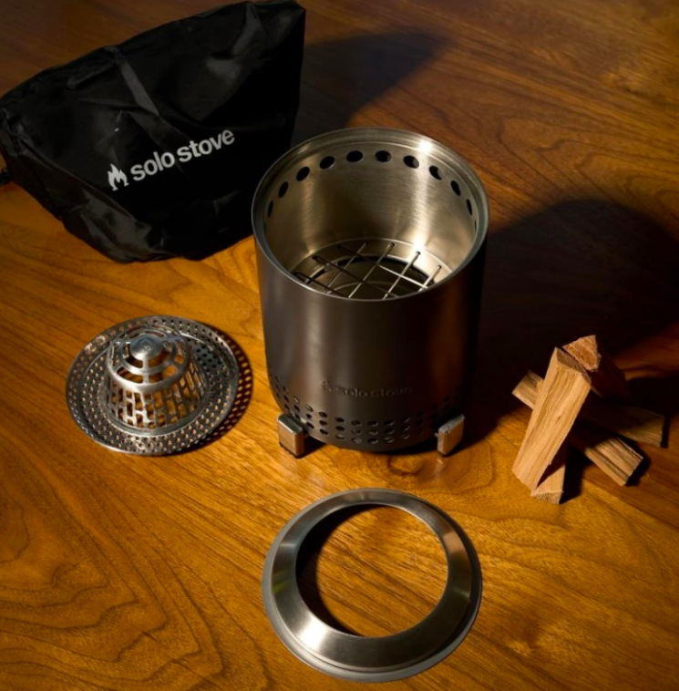 Ohnisko Solo Stove Mesa XL Stainless Steel Rozložené ohnisko Solo Stove Mesa XL Stainless Steel s príslušenstvom a taškou