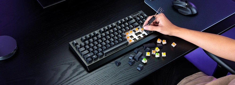 Klávesnica Razer BlackWidow V4 Tenkeyless HyperSpeed - US Layout čierna
