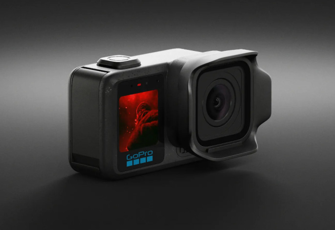 Outdoorová kamera GoPro MISSION 1 PRO čierna GoPro Mission 1 PRO zaujme aj väčším OLED displejom