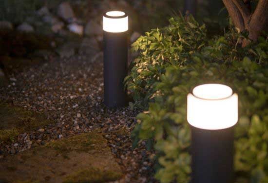 Svietidlo vonkajšie Philips Hue Calla Large White and Color Ambiance, bez zdroje čierne Svietidlo vonkajšie Philips Hue Calla Large White and Color Ambiance, bez zdroje čierne