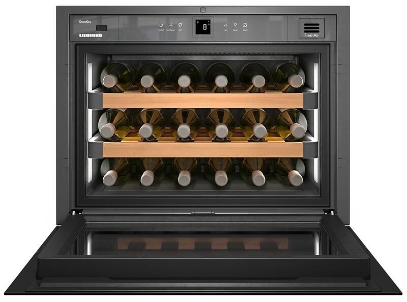 Vínotéka Liebherr GrandCru WKEgb 582 čierna