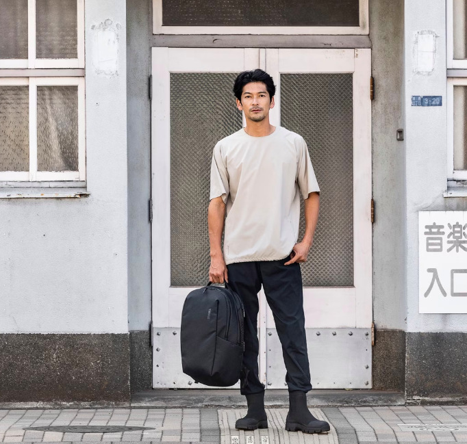 Batoh na notebook THULE Subterra 2, 27 L čierny Batoh na notebook THULE Subterra 2, 27 L - čierny