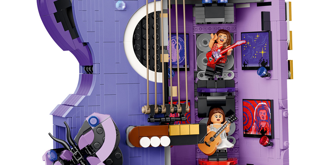 Stavebnica LEGO® Editions 43031 Dvojitá gitara Olivie Rodrigo Digitálny návod LEGO Builder uľahčuje stavanie gitary a pomáha prezerať jej detaily v 3D.