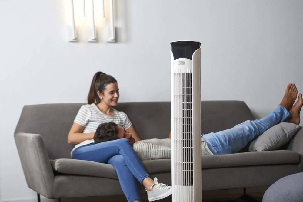 Ventilátor stĺpový Black+Decker BXEFT49E biely