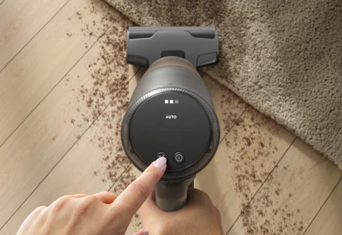 Tyčový vysávač Electrolux 800 Hygienic EP82H25WET modrý „“