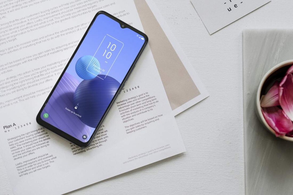 Mobilný telefón TCL 408 4 GB / 64 GB - Midnight Blue