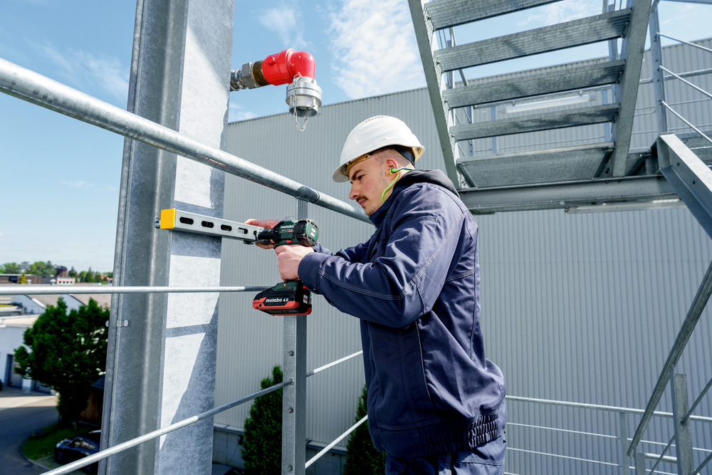 Doťahovák rázový Metabo SSW 18 LTX 550 BL (s baterií) 602404800 Uťahovák rázový Metabo SSW 18 LTX 550 BL (s batériou) 602404800″ width=