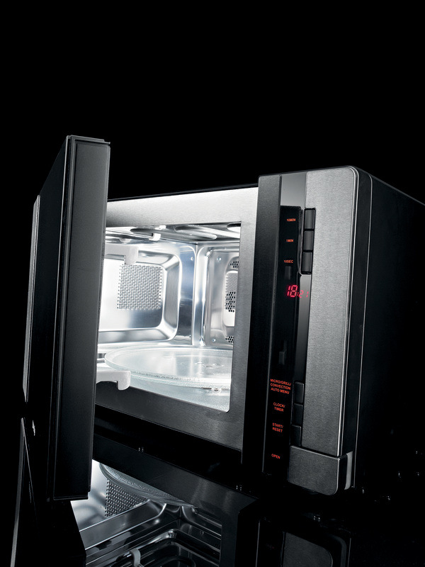 Mikrovlnná rúra Gorenje Simplicity BM235G1SYB čierna