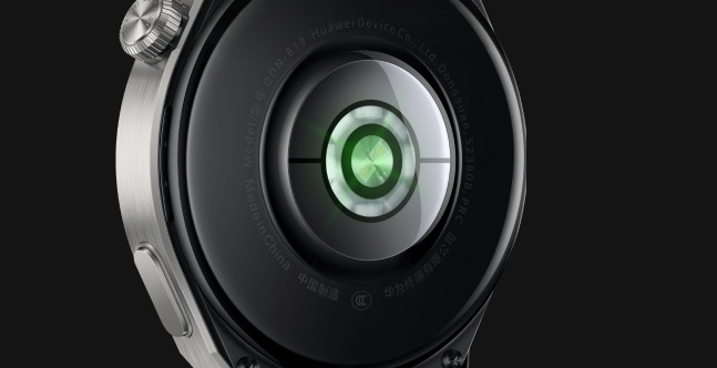 Inteligentné hodinky Huawei Watch GT 3 Pro 46 mm - Light Titanium Case + Black Fluoroelastomer Strap Inteligentné hodinky Huawei Watch GT 3 Pro 46 mm - Light Titanium Case + Black Fluoroelastomer Strap