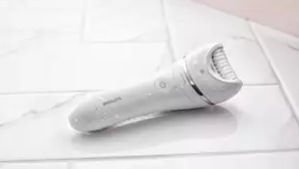 Epilátor Philips Series 8000 BRE710/00 biely