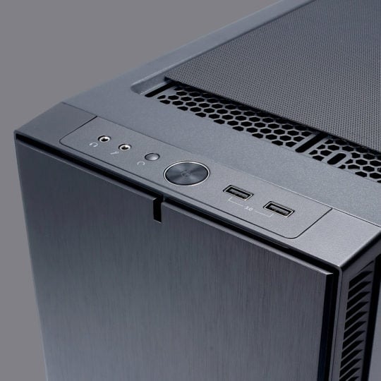 FRACTAL DESIGN Define Mini C