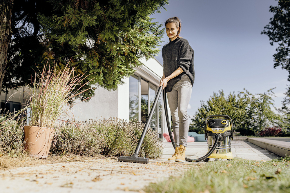 Viacúčelový vysávač Kärcher WD 5 S V-25/5/22 https://www.karcher.cz/cz/dum-a-zahrada/viceucelove-vysavace/vysavace-na-suche-a-mokre-vysavani/wd-5-s-16283500.html