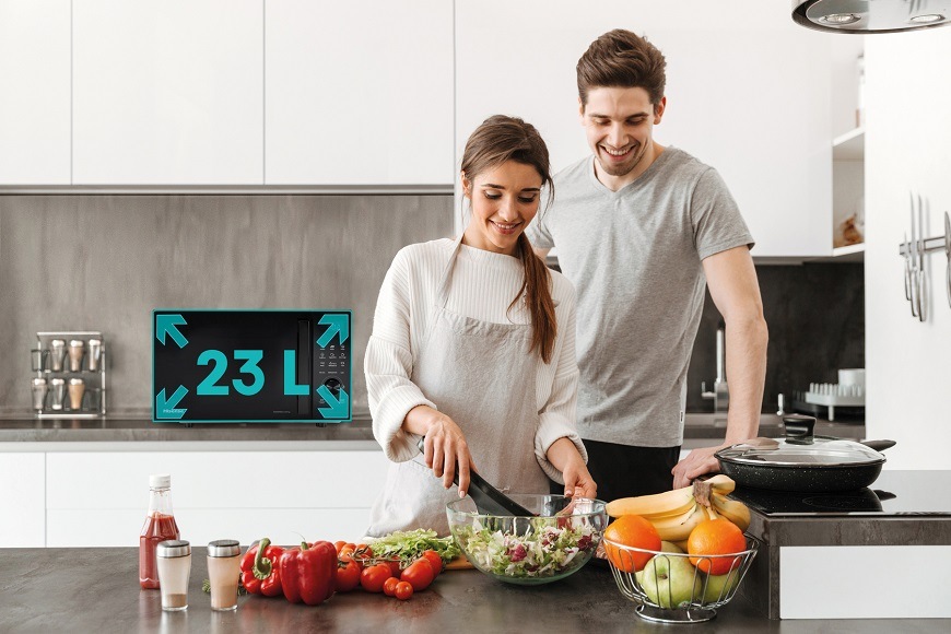 Mikrovlnná rúra Hisense H23MOBSD1HG čierna Mikrovlnná rúra Hisense H23MOBSD1HG, čierna, 23 litrov objem