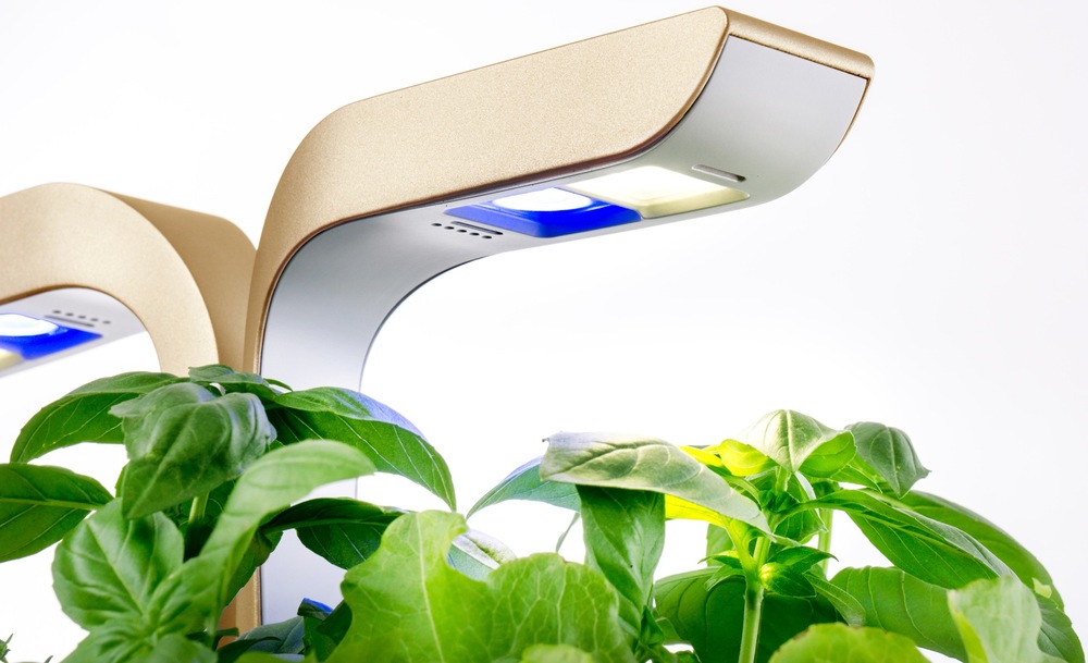 Inteligentný kvetináč Véritable CONNECT biely/champagne Led osvetlenie chytrého kvetináča Véritable CONNECT