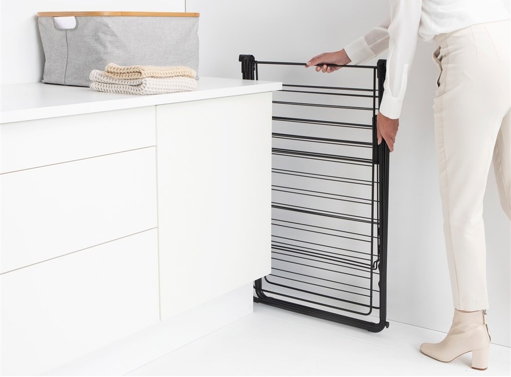 Sušiak na bielizeň Brabantia HangOn, 25 m, Matt Black čierny