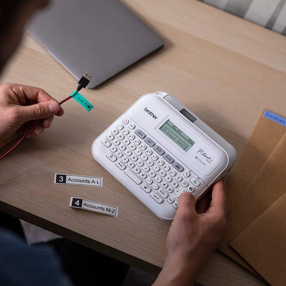 Tlačiareň štítkov Brother PT-D410V biela Tlačiareň štítkov Brother PT-D410V biela