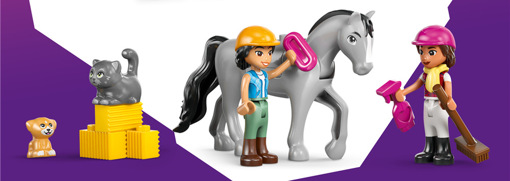 Stavebnica LEGO® Friends 42688 Konská stajňa a jazdecká akadémia Šteňa a mačka dopĺňajú dvojicu koní a rozširujú možnosti príbehov o zvieratách, starostlivosti i priateľstve.