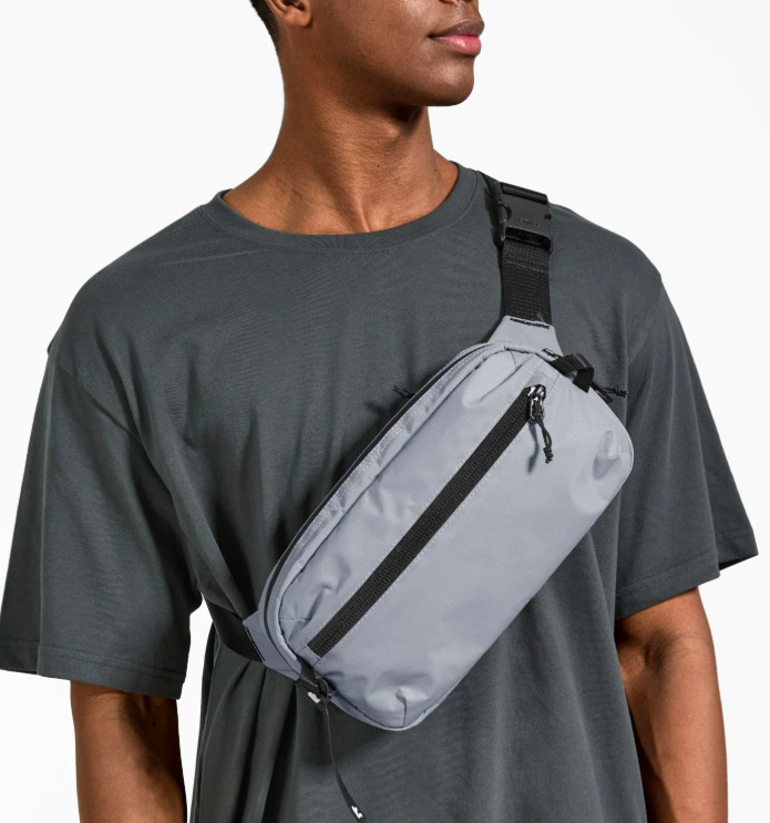 Taška cez rameno tomtoc Aviator - T33 Chest Bag L - šedá