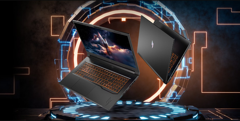 Notebook Acer Nitro V 17 AI (ANV17-41-R7Y9) čierny Dva notebooky Acer Nitro V 17 AI