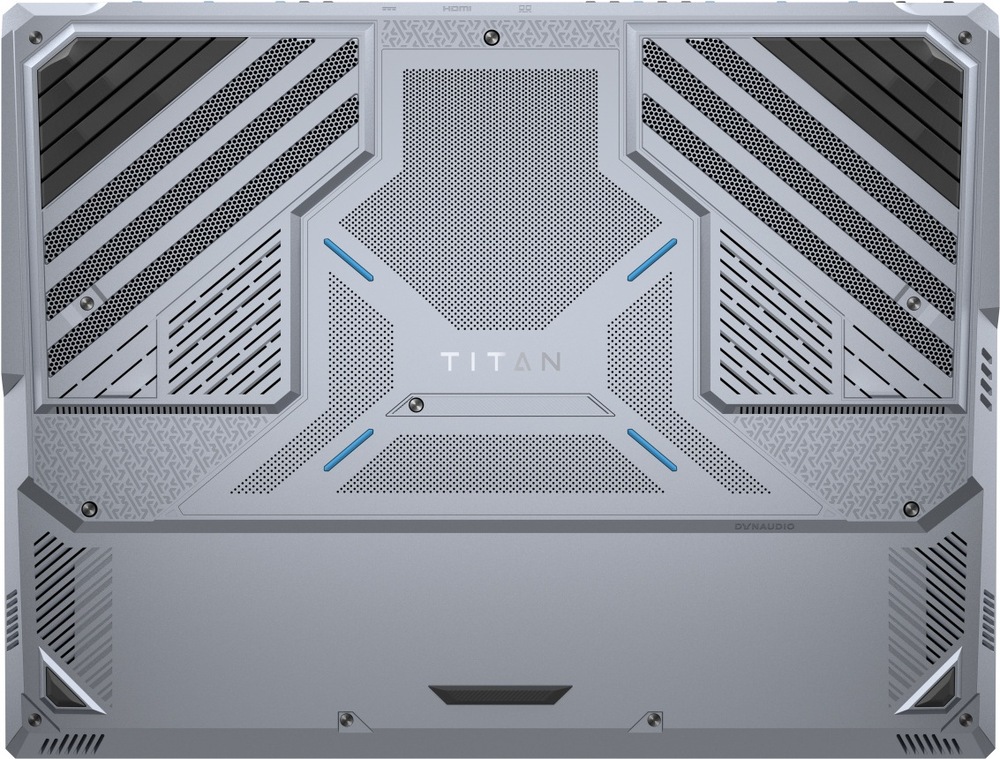 Notebook MSI Titan 18 HX A2WJ-1286CZ čierny Detal spodnej strany laptopu MSI Titan 18 HX s rozsiahlym systémom chladenia a ventilačnými otvormi
