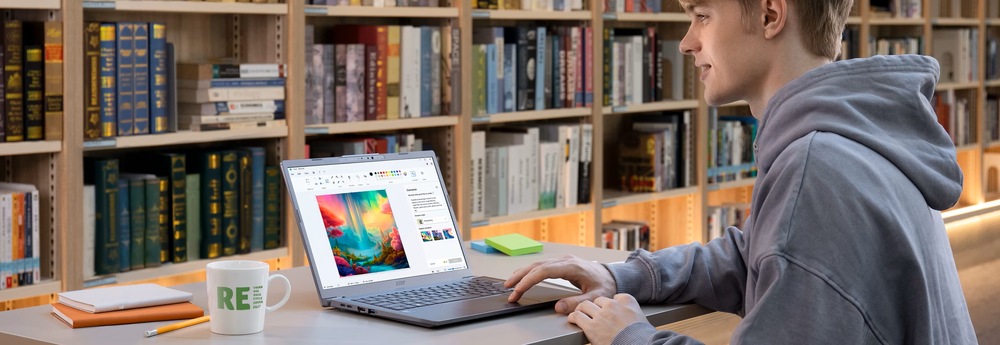 Notebook Acer Aspire 14 AI (A14-52MT-76GE) sivý Batéria s kapacitou 65 Wh umožní pohodlnú prácu počas dňa a podporuje aj nabíjanie cez USB-C.