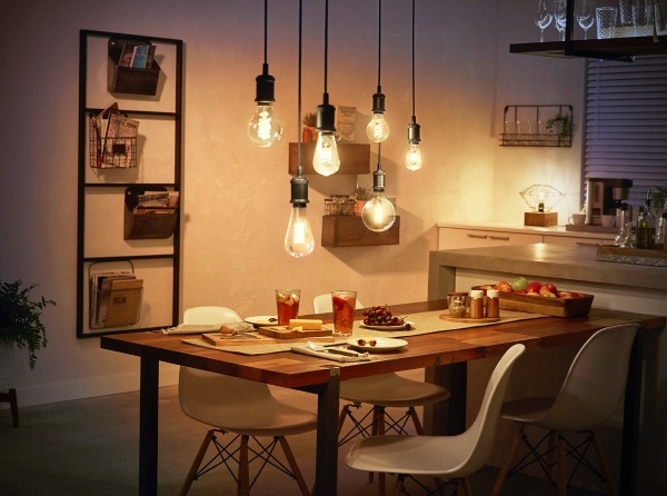 Philips Hue Bluetooth Filament, 7 W, E27, White